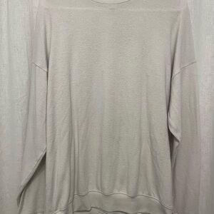 Alo Pullover long sleeve- medium